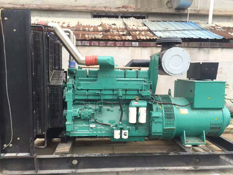 重慶康明斯500kw二手發(fā)電機組